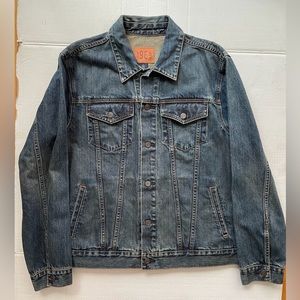 New Gap jeans jacket
